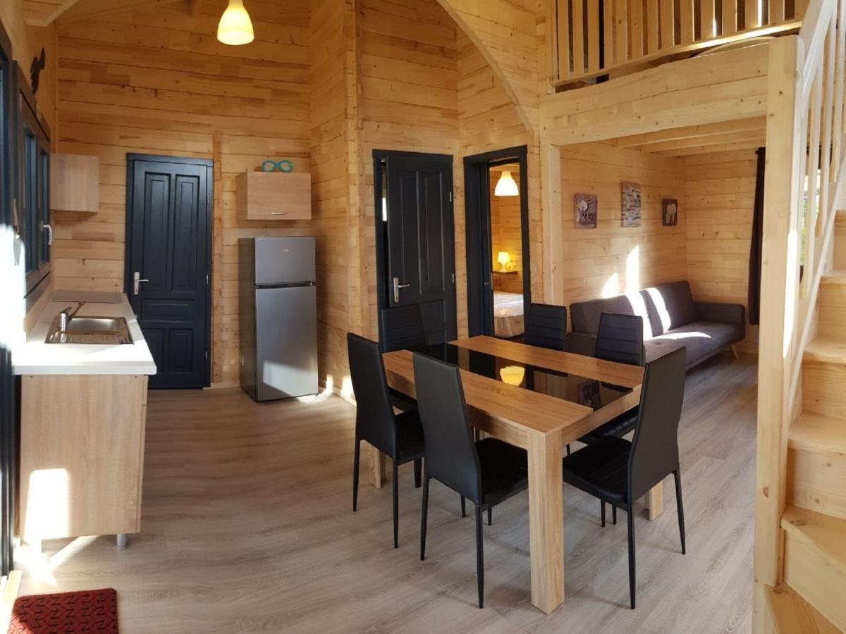 Chalet In Saint Laurent On A Slope Kültér fotó