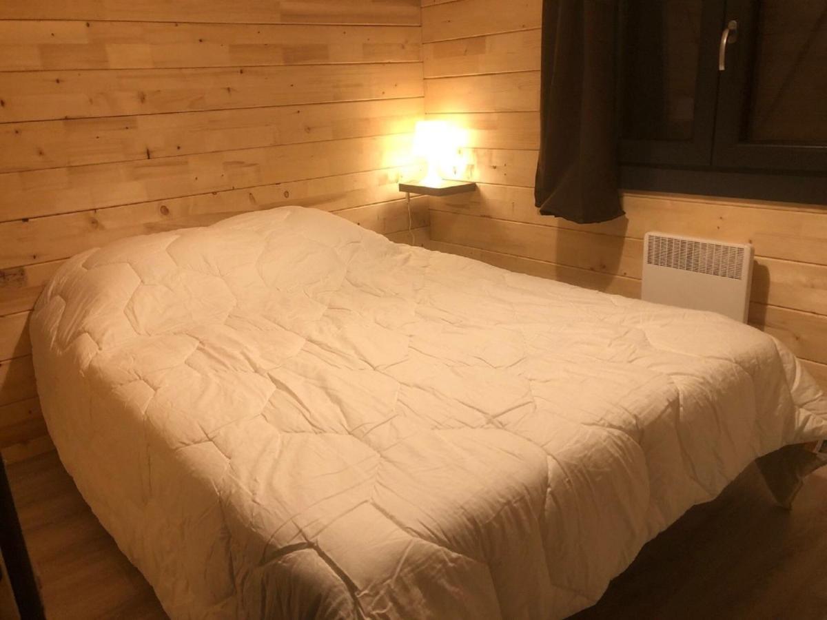 Chalet In Saint Laurent On A Slope Kültér fotó